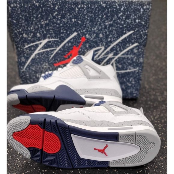 Air Jordan 4 Retro Midnight Navy Size 9 Men's/10.5 Women's DH6927-140 - Picture 7 of 8